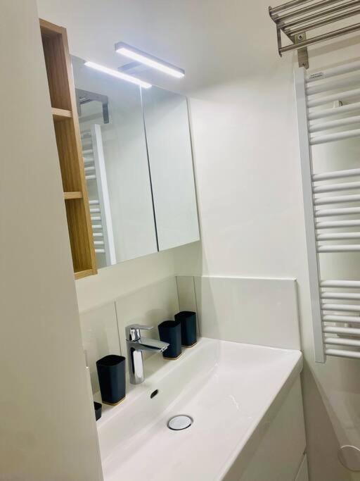 Maisonnette Au Calme Proche T2 La Garenne-Colombes Extérieur photo
